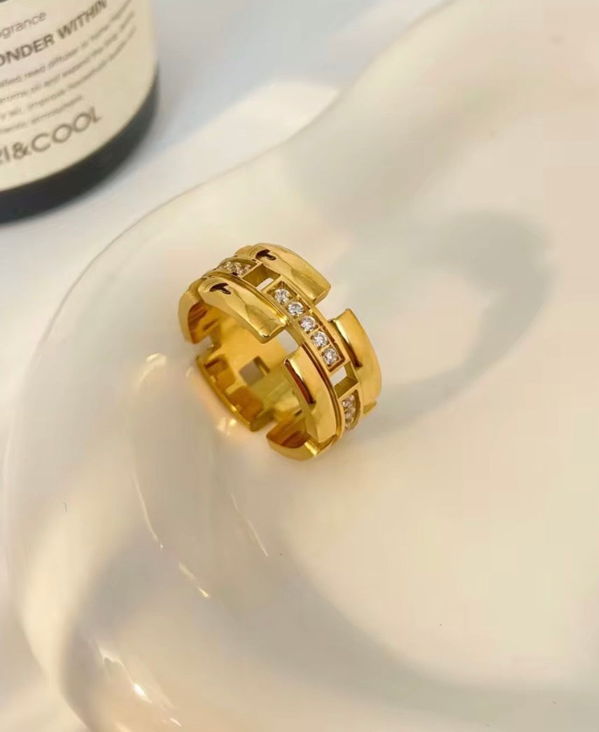 Vionne Ring