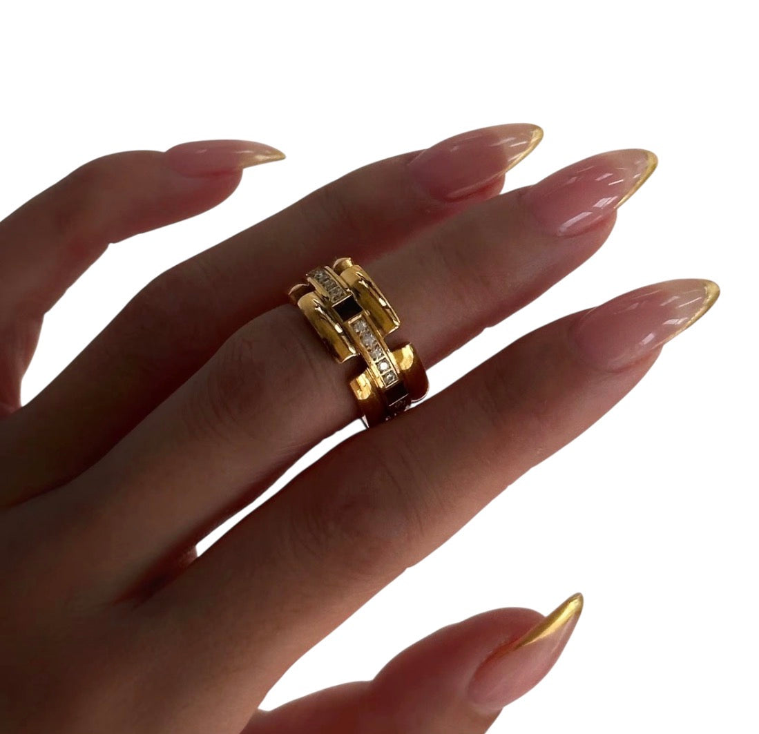 Vionne Ring