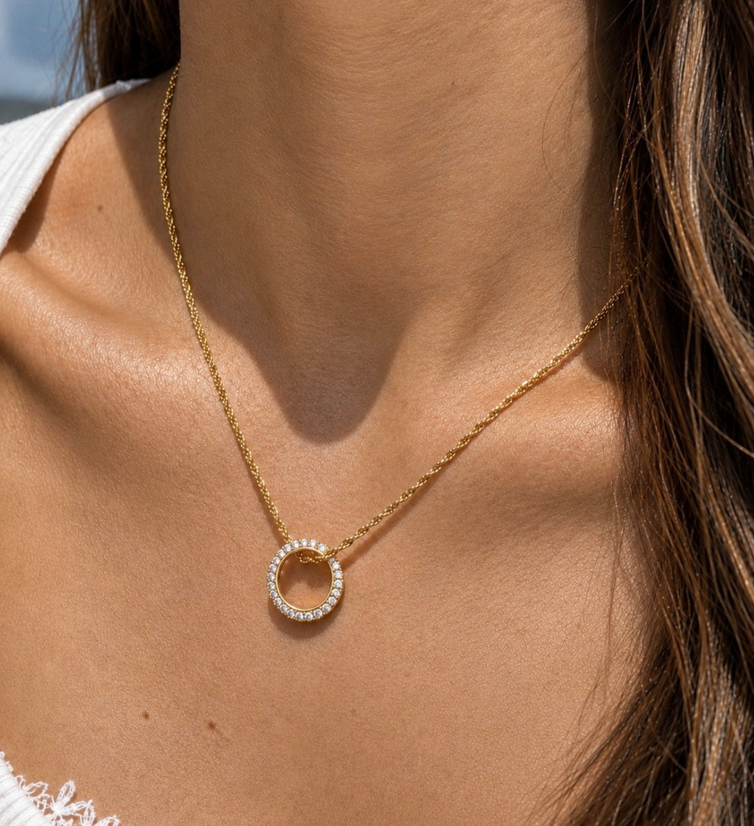 Aura Link Necklace