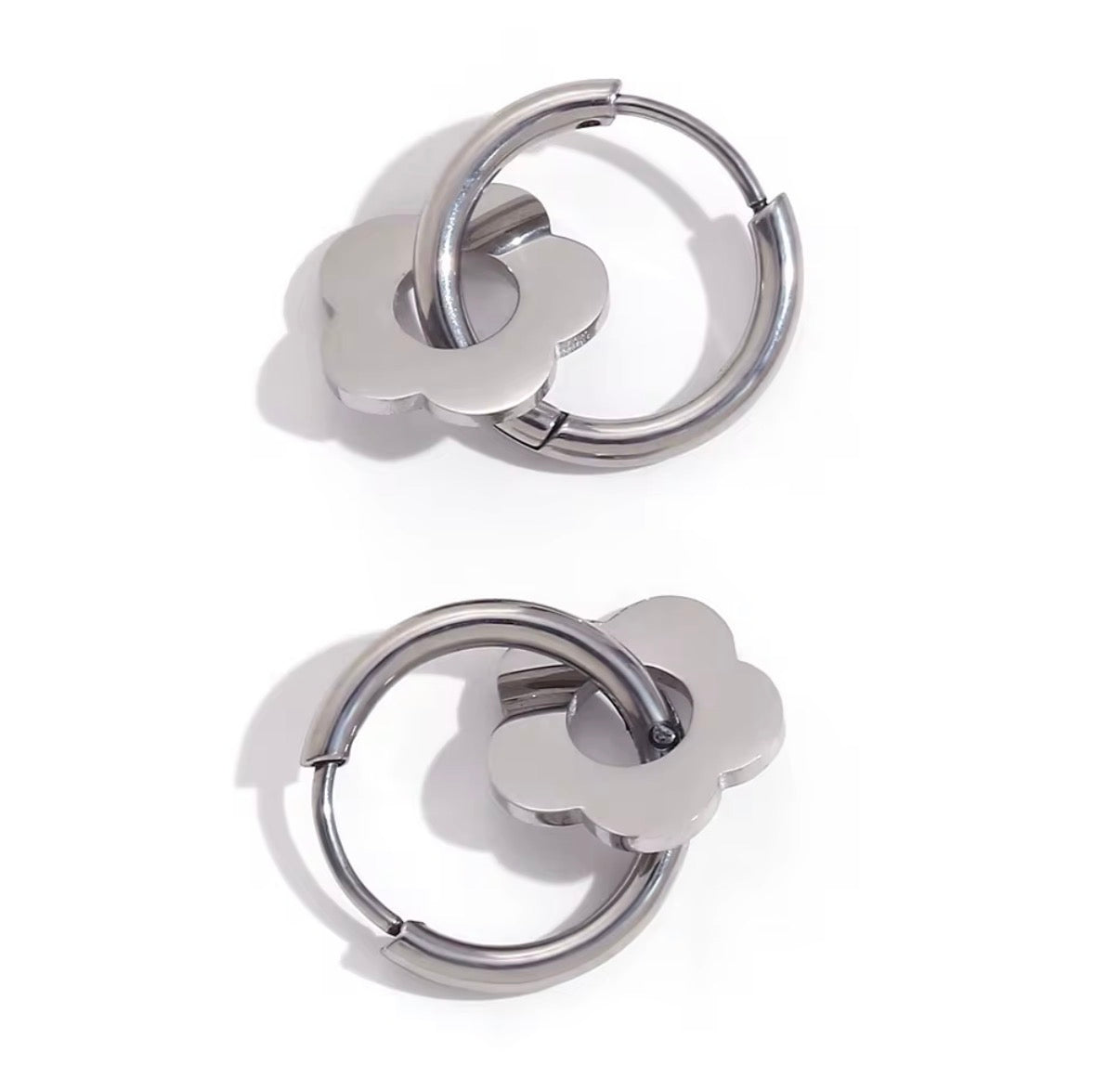 First Date Earrings~Silver