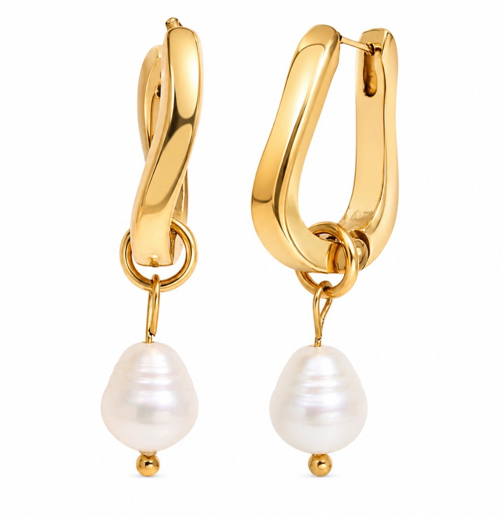 Pretty Girl Pearl Pearls~Gold