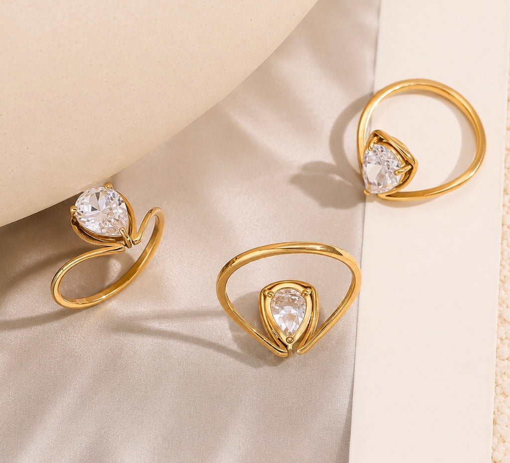 Dual Muse Pear Ring