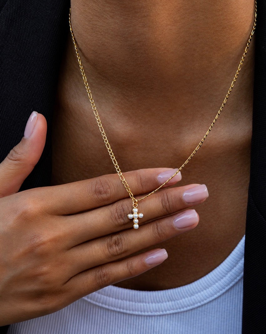 Eterna Pearl Cross