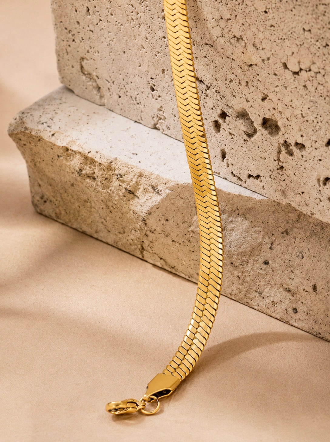 Luma Necklace