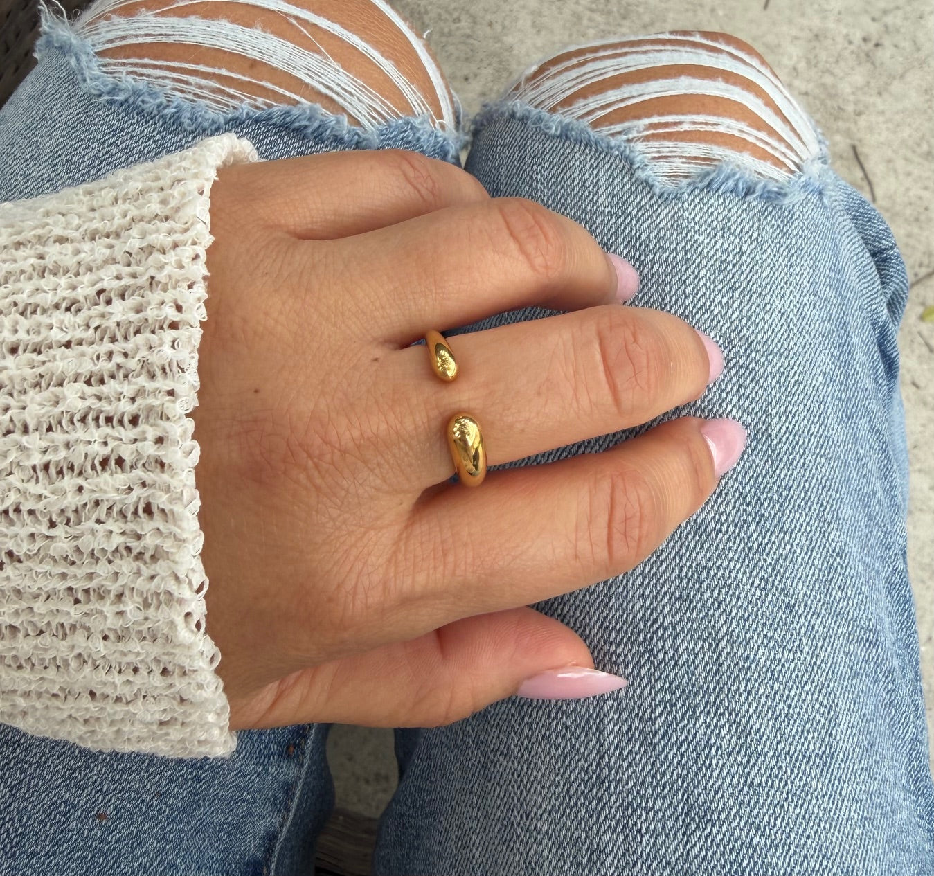 Honeylight Ring
