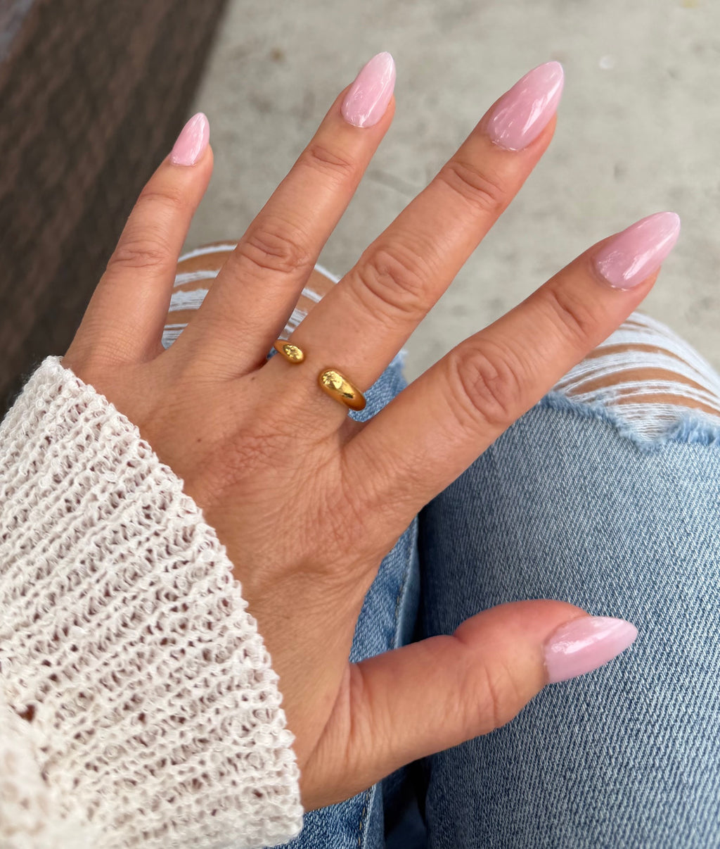 Honeylight Ring