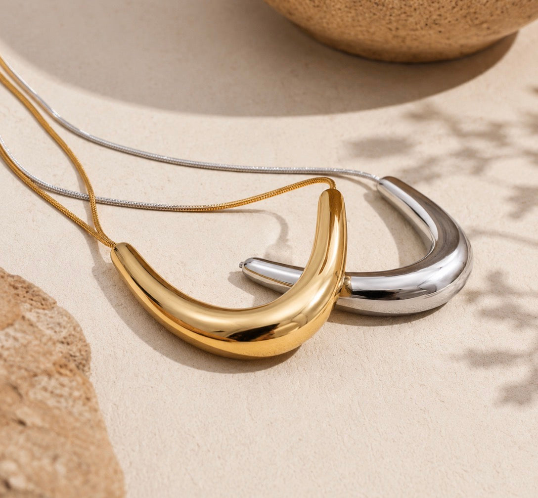 Moon Baby Necklace Gold