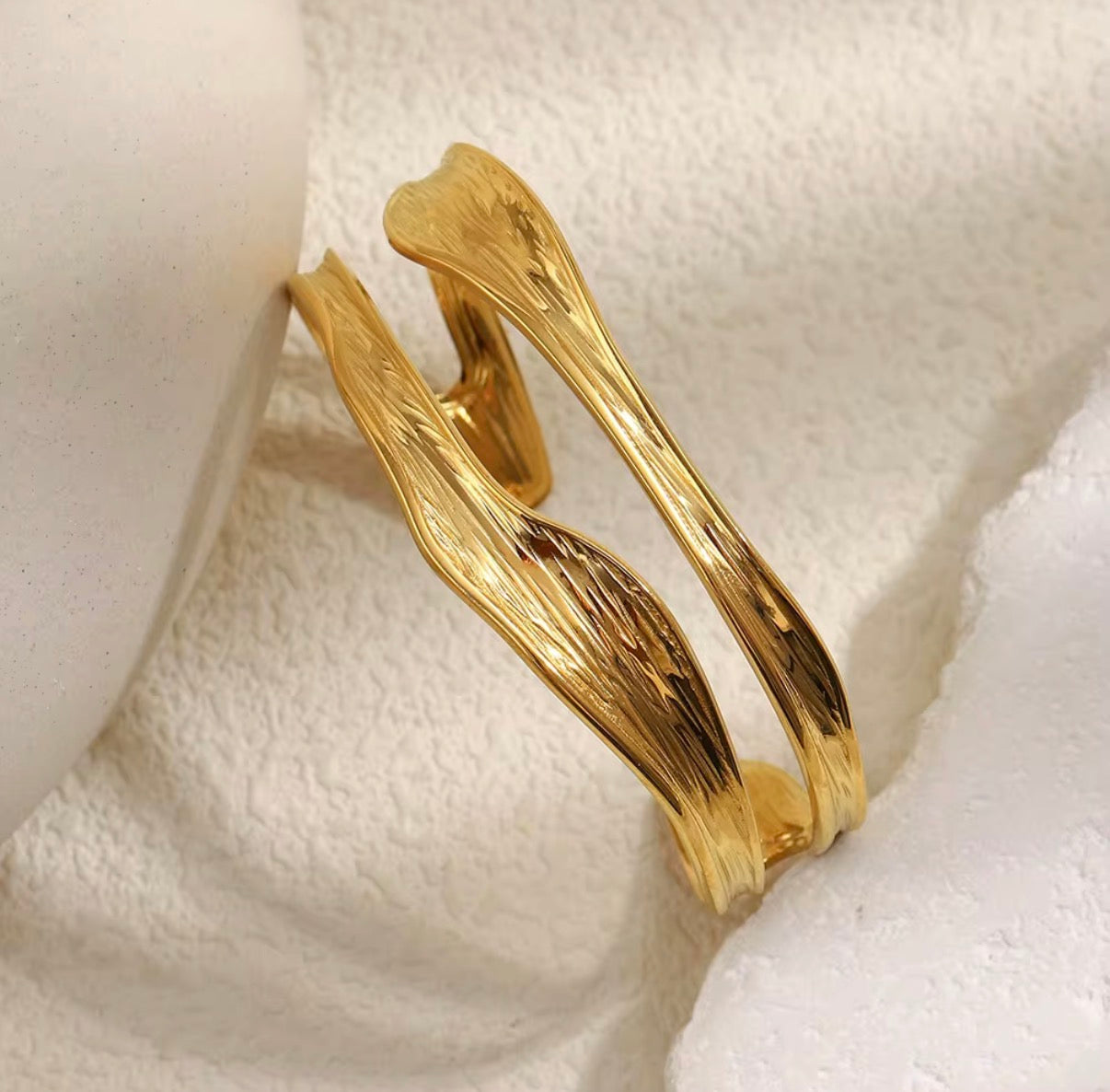 Island Glow Bangle
