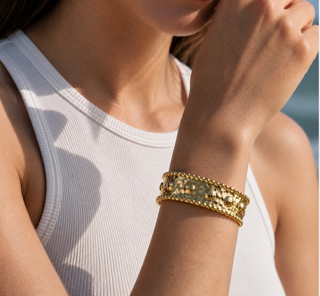 Honey Drip Cuff