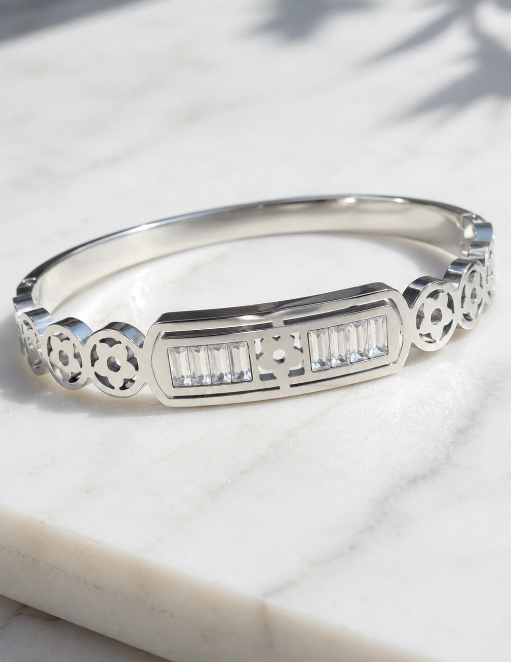 Iconic Bangle Silver