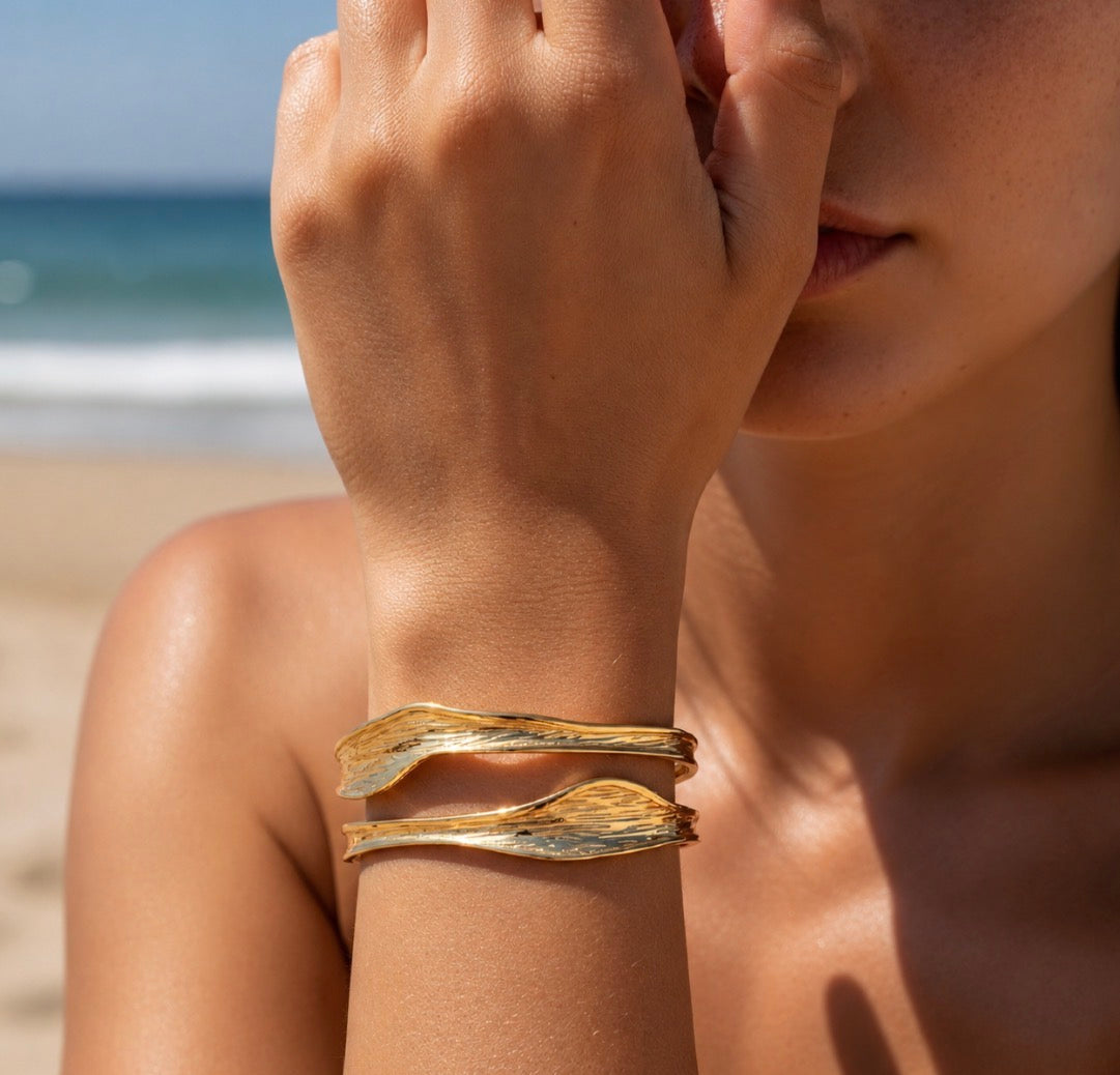 Island Glow Bangle