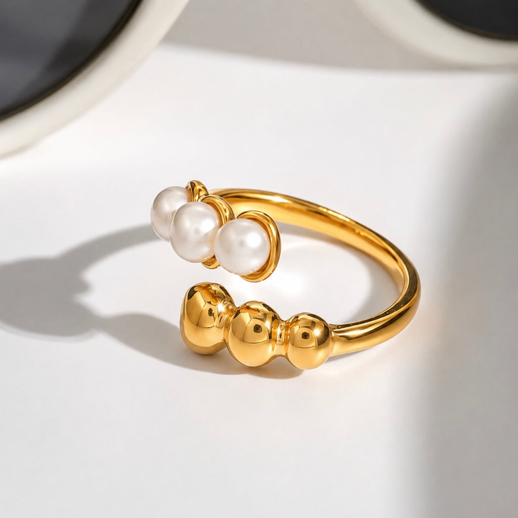 Lover Girl Pearl Ring