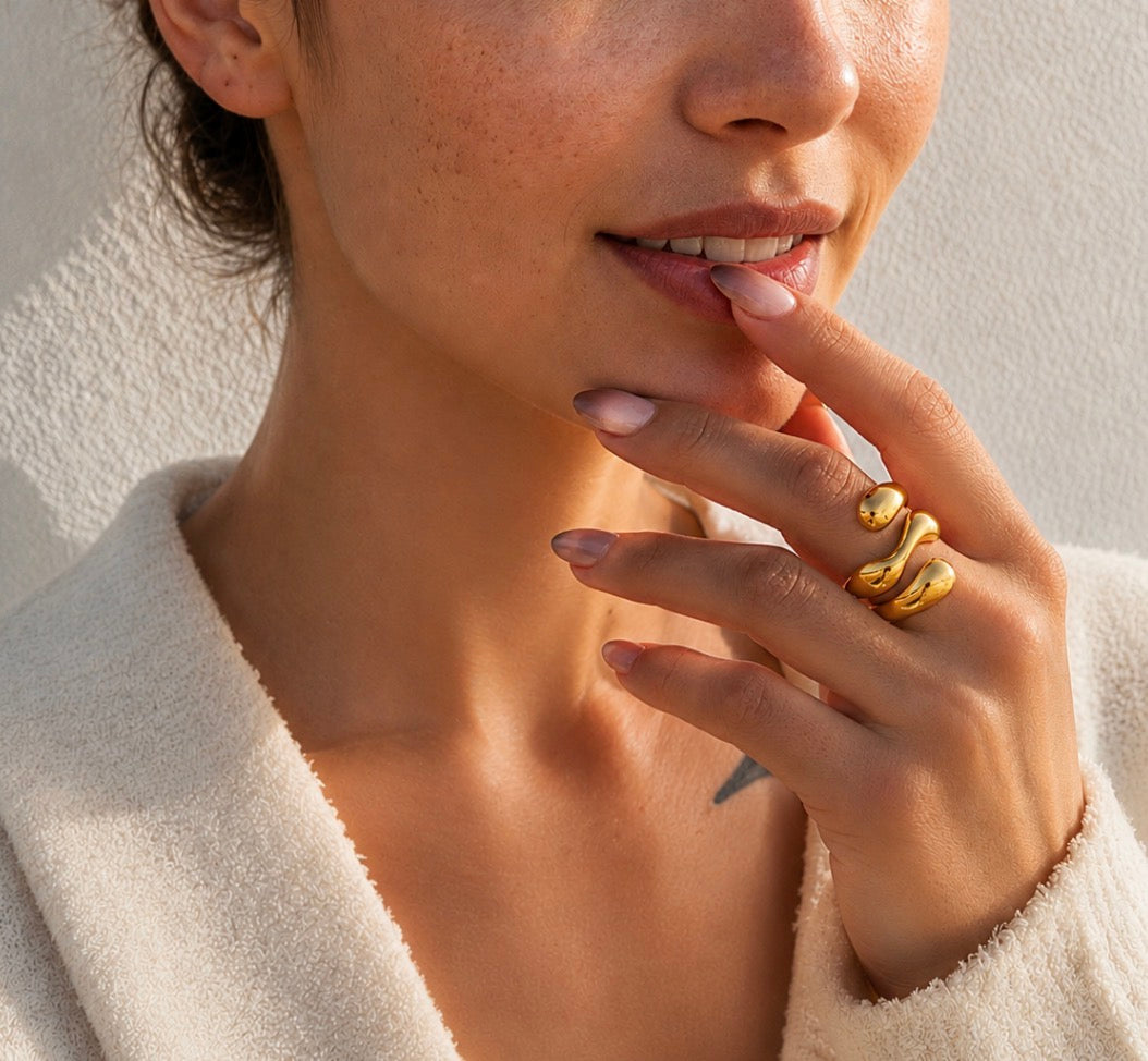 Main Character Ring