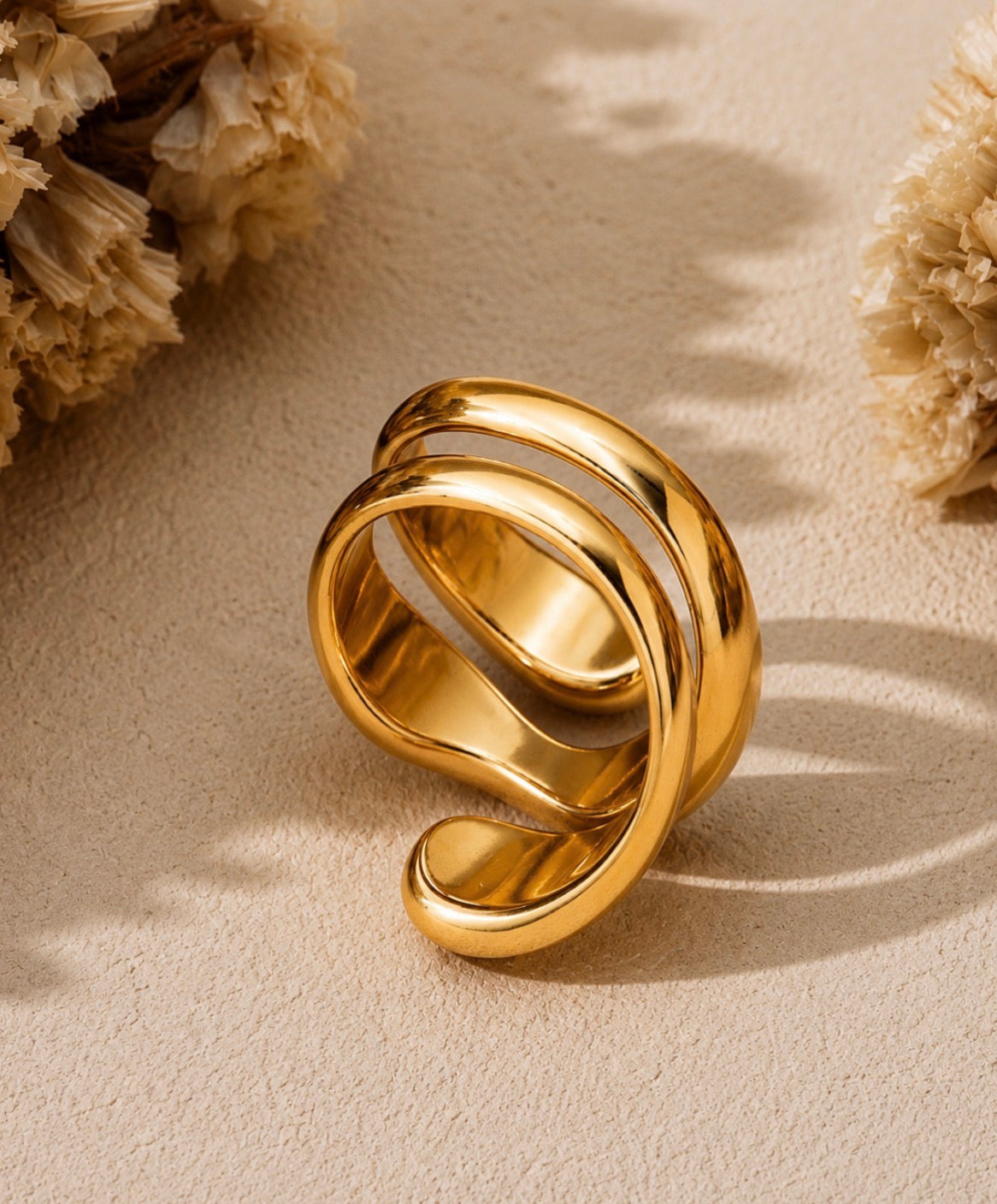 Main Character Ring