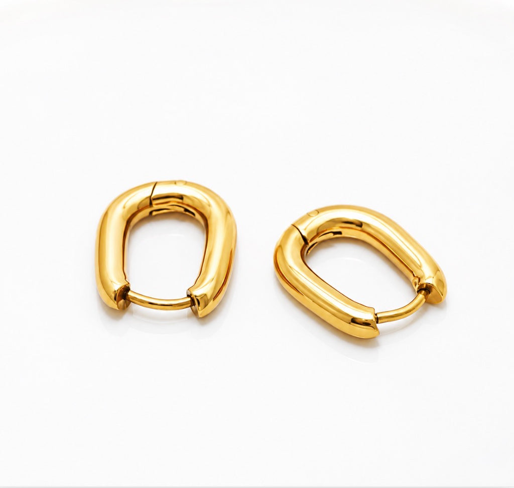 Pretty Little Hoops~Gold