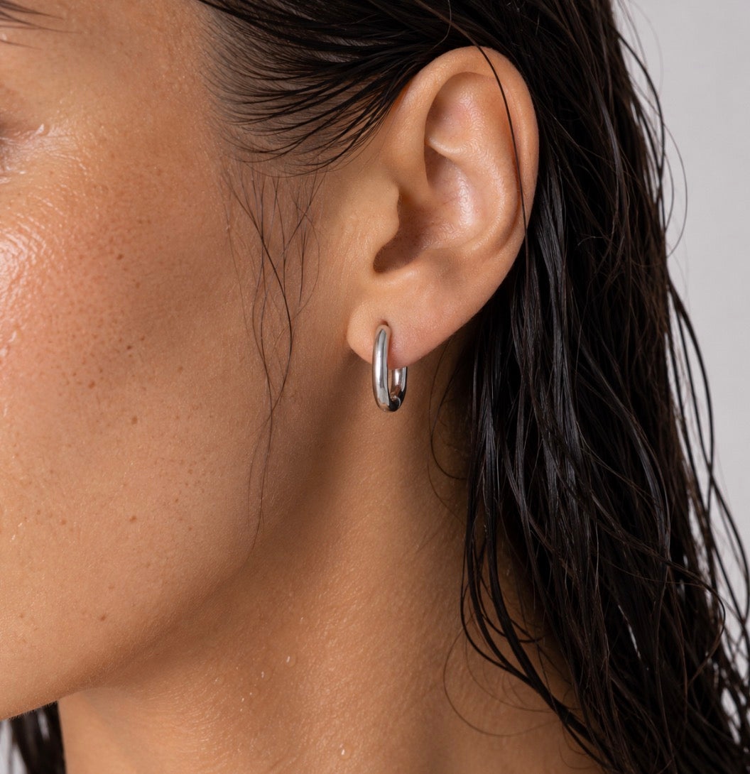 Pretty Little Hoops~Silver