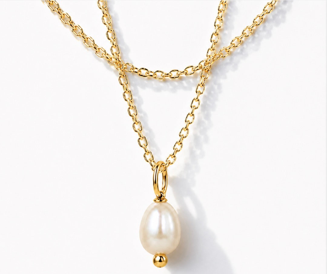 Moonlit Drop Necklace ~Gold