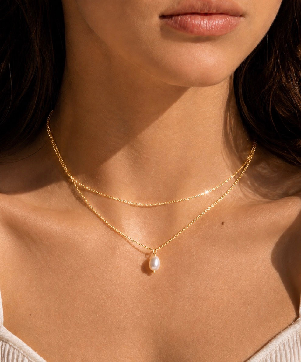 Moonlit Drop Necklace ~Gold