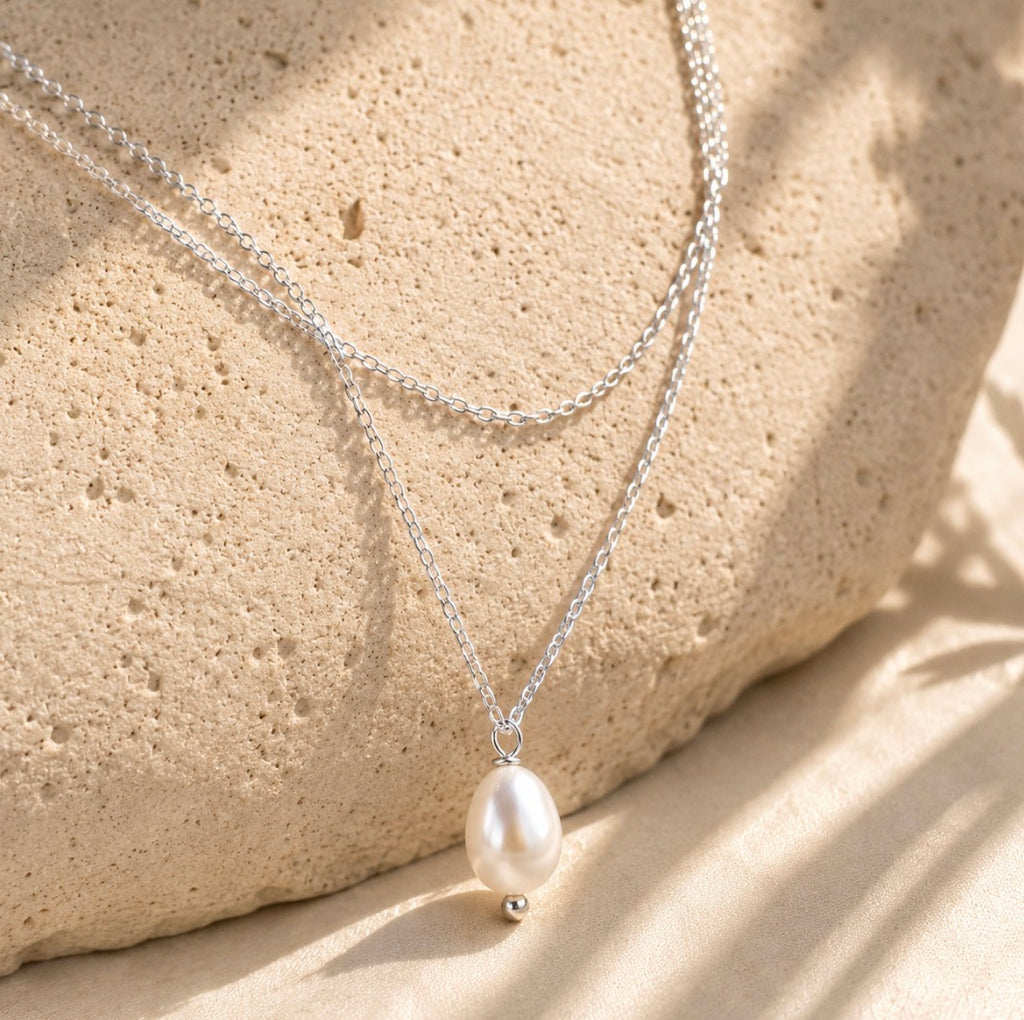 Moonlit Drop Necklace~Silver