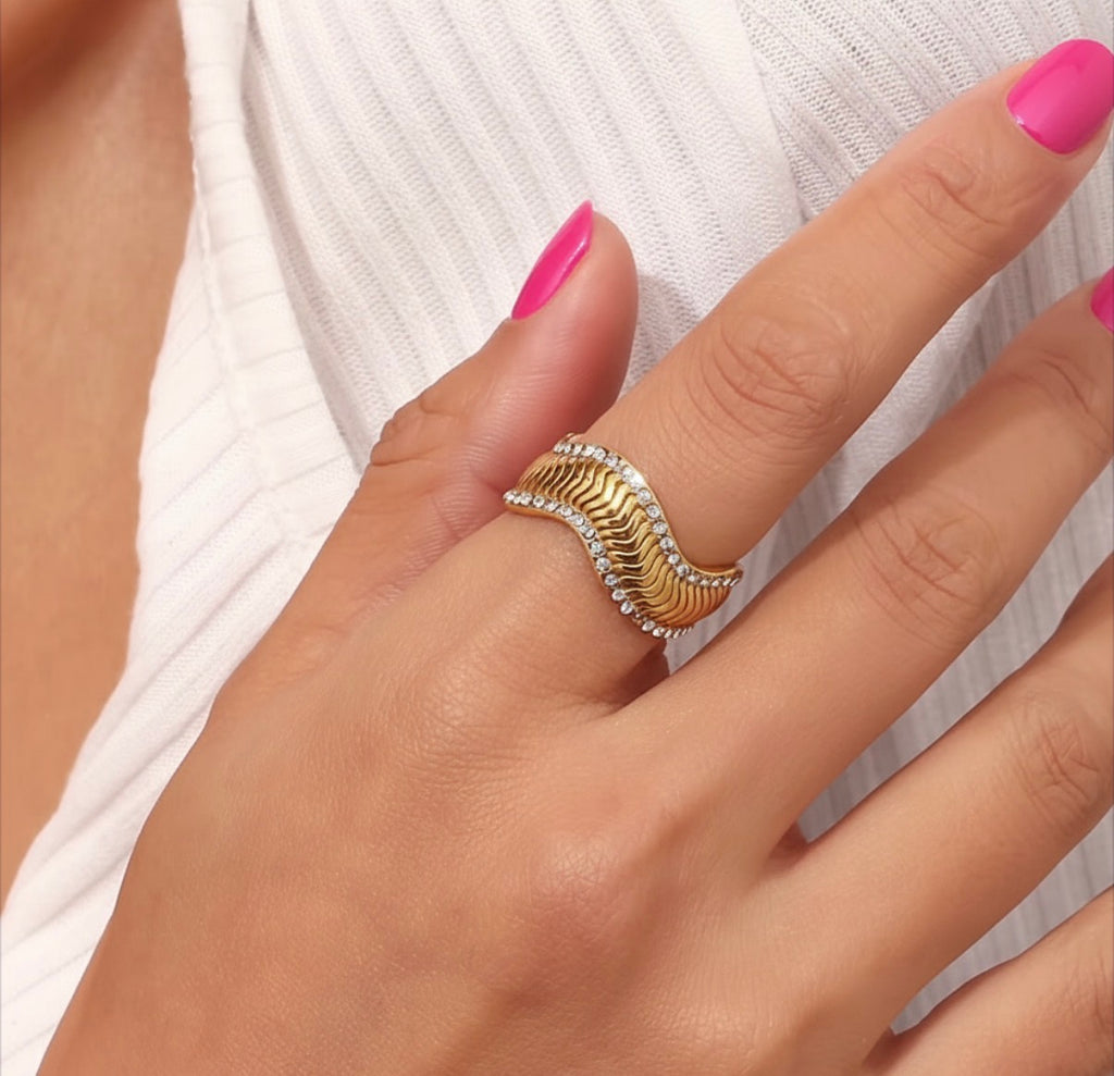 Sculpt Ring