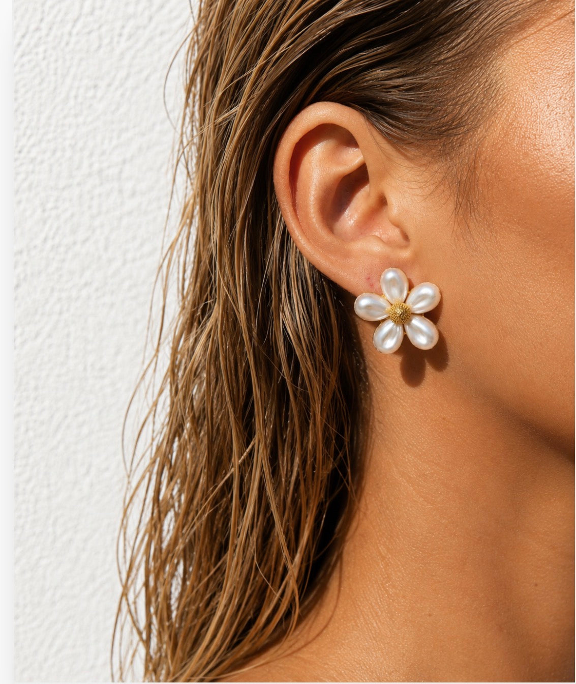 Aurelia Pearl Earrings