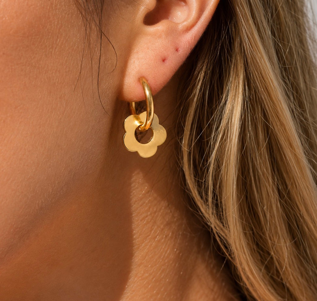 First Date Earrings~Gold