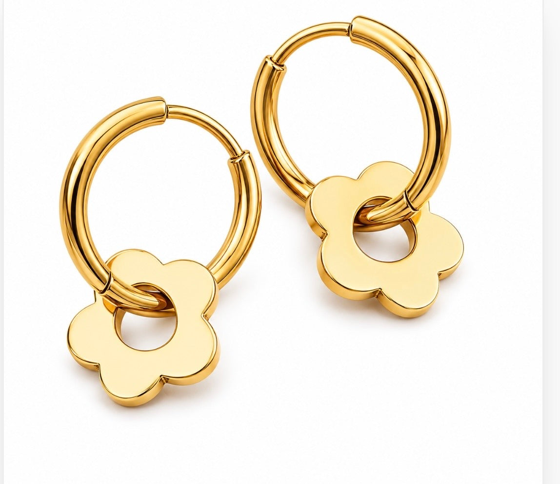 First Date Earrings~Gold