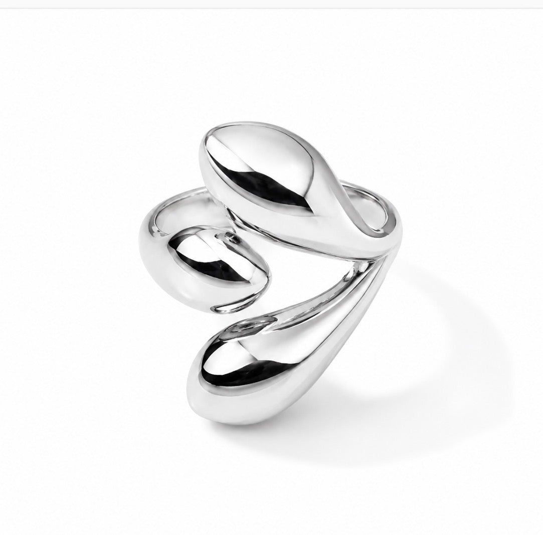Spotlight Ring