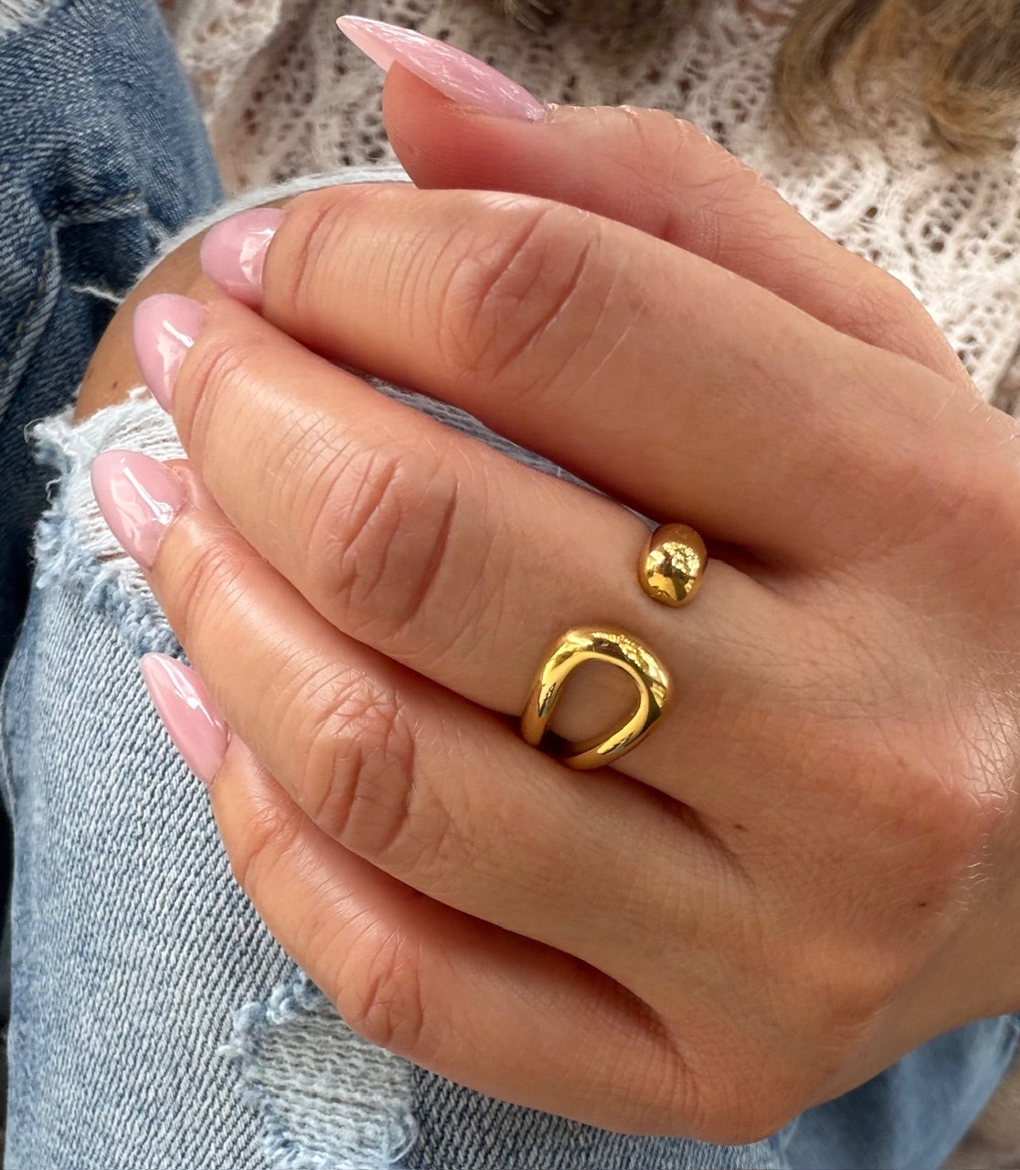 Sunday Ring Gold