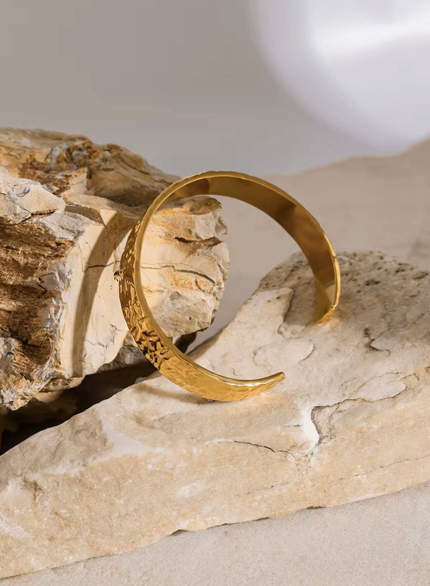 Afterglow Cuff